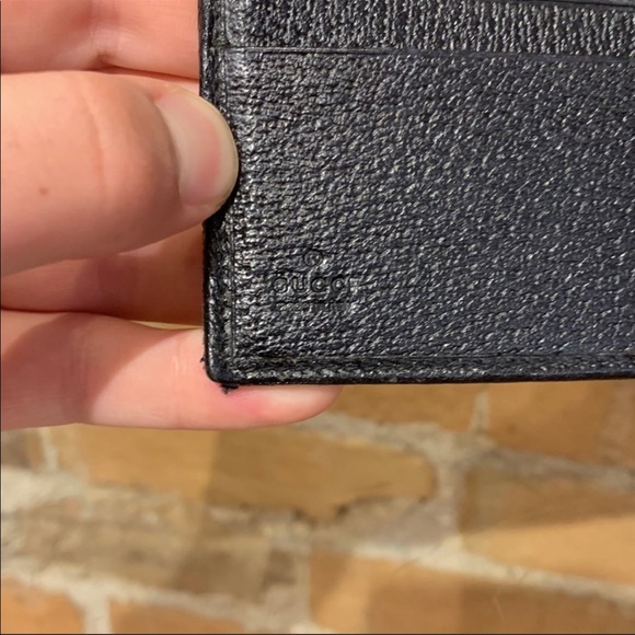 Authentic Gucci Monogram Wallet - Picture 2 of 7